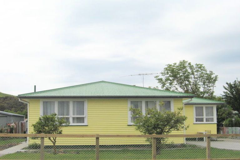 Photo of property in 5 Cavendish Crescent, Outer Kaiti, Gisborne, 4010