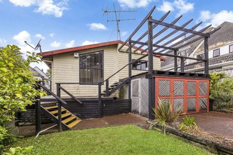 Photo of property in 2/541 Hibiscus Coast Highway, Hatfields Beach, Orewa, 0931