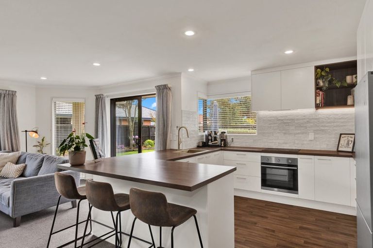 Photo of property in 11 Birchs Road, Prebbleton, 7604