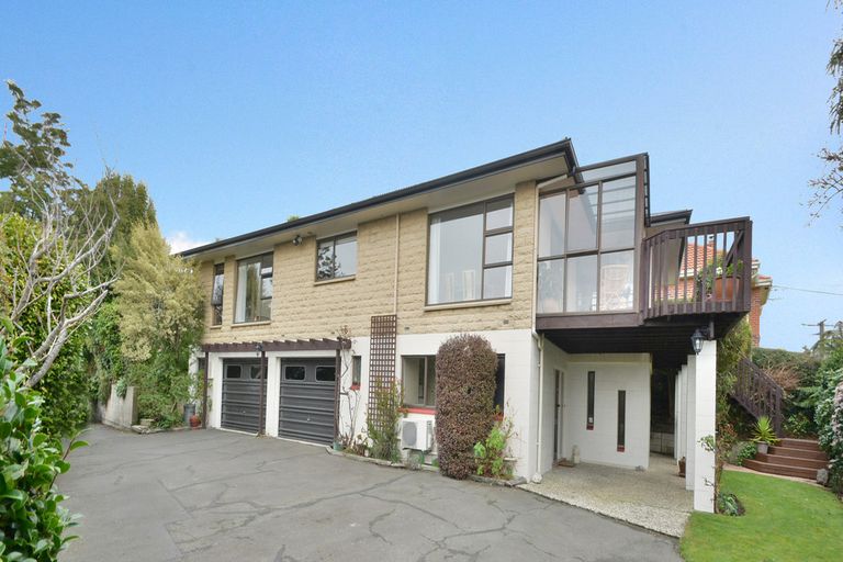 Photo of property in 10 Crosby Street, Mornington, Dunedin, 9011