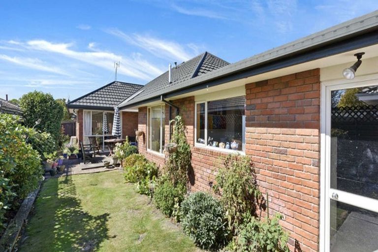 Photo of property in 5/61 Waimairi Road, Upper Riccarton, Christchurch, 8041