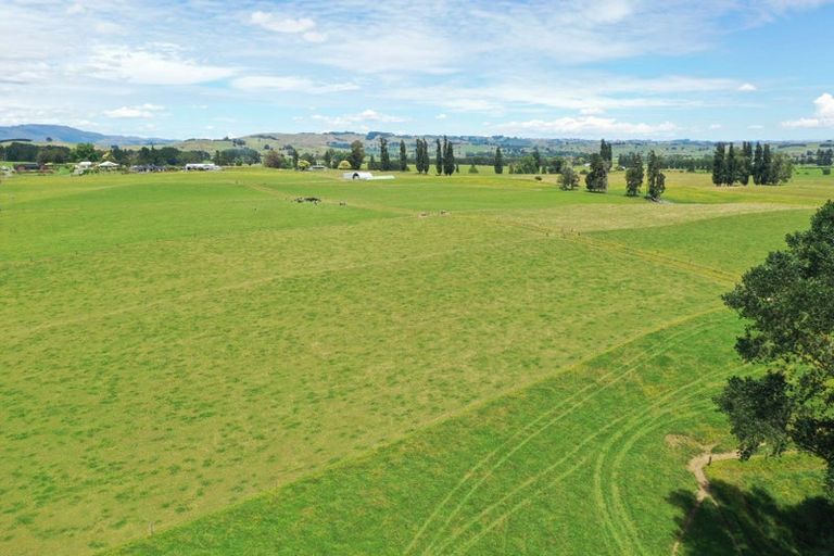 Photo of property in 912 Ngahape Road, Maihiihi, Te Awamutu, 3873