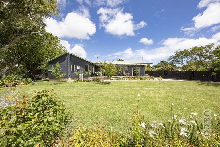 Photo of property in 30 Rosella Grove, Waimauku, 0812