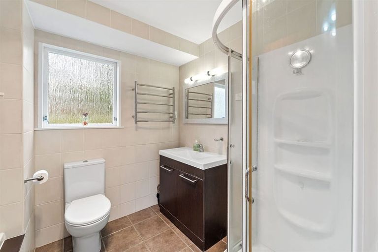 Photo of property in 43 Cranston Street, Torbay, Auckland, 0632