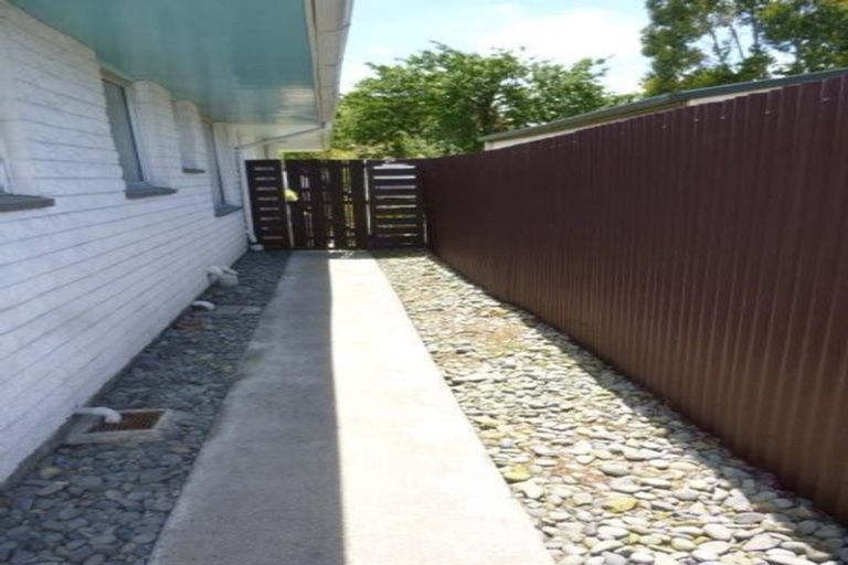 Photo of property in 4/449 Armagh Street, Linwood, Christchurch, 8011