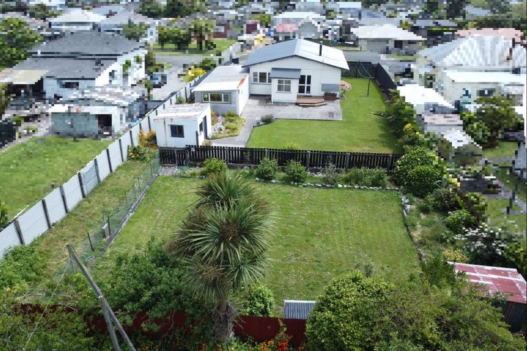 Photo of property in 121 Romilly Street, Westport, 7825