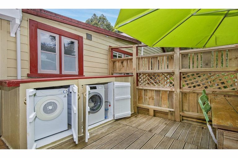 Photo of property in 106 Trounson Park Road, Kaihu, Dargaville, 0379