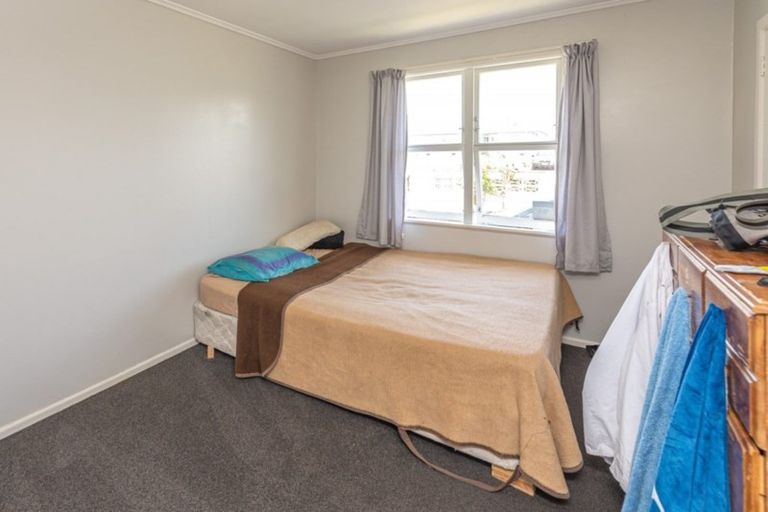 Photo of property in 22 Kotuku Street, Castlecliff, Whanganui, 4501