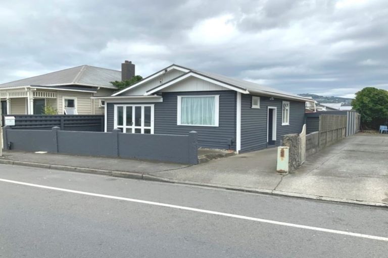 Photo of property in 237 The Esplanade, Petone, Lower Hutt, 5012