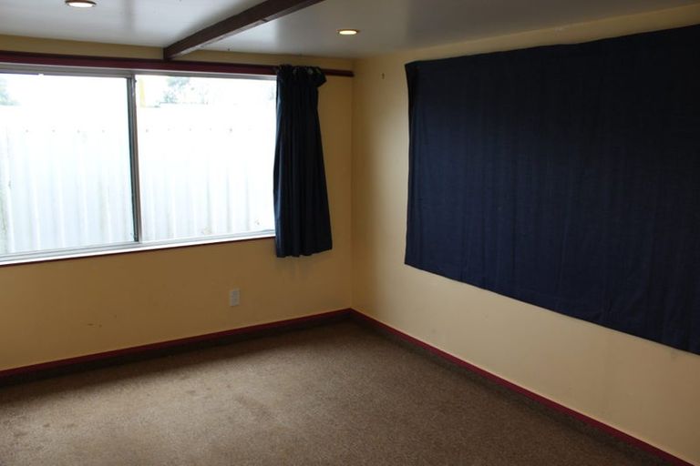 Photo of property in 17 High Street, Mosgiel, 9024