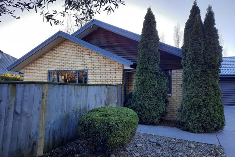 Photo of property in 6 Goodall Lane, Rangiora, 7400