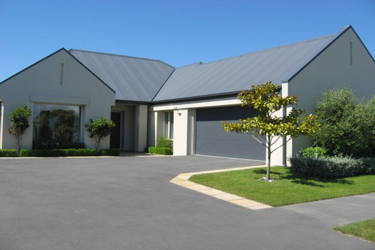 Photo of property in 11 Lytham Green, Shirley, Christchurch, 8061