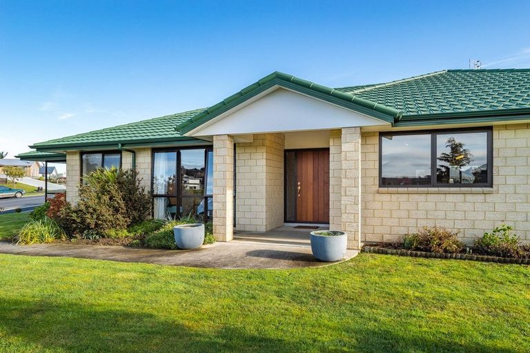 Photo of property in 35 Severn Street, Green Island, Dunedin, 9018