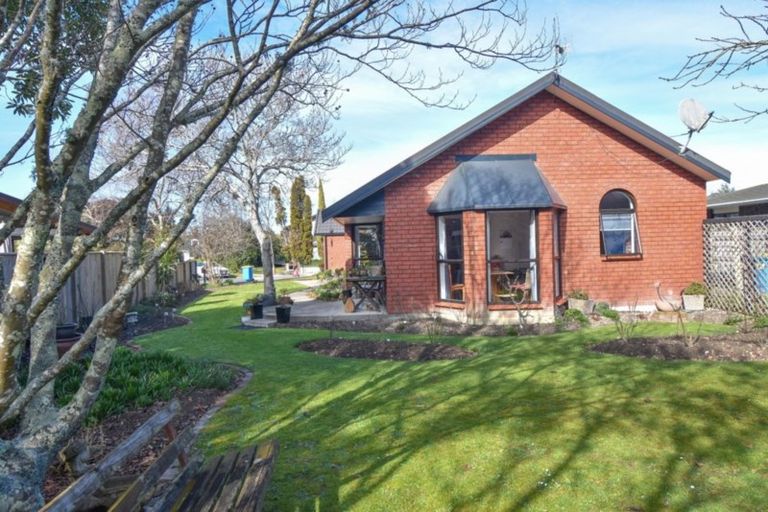 Photo of property in 8 Cobham Place, Solway, Masterton, 5810