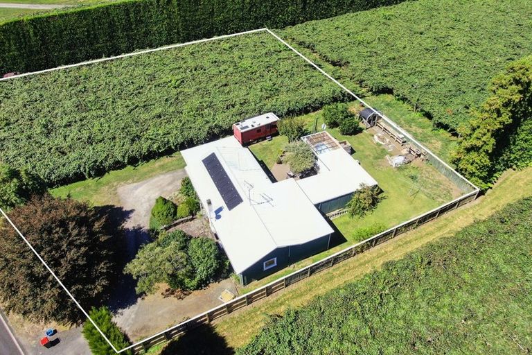 Photo of property in 186 Beach Road, Katikati, 3178