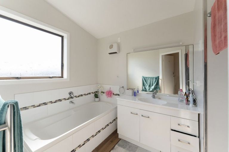 Photo of property in 36a Ayers Street, Rangiora, 7400