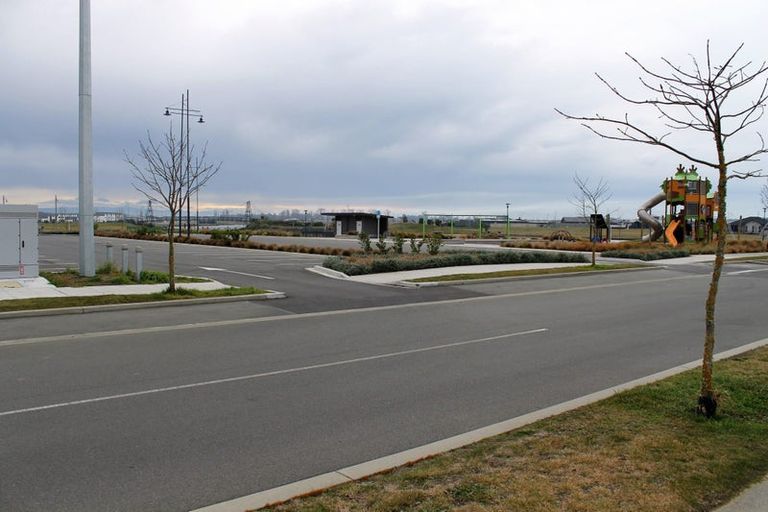 Photo of property in 56 Pegasus Main Street, Pegasus, 7612