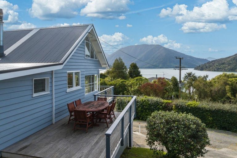 Photo of property in 65 Moenui Road, Havelock, 7281