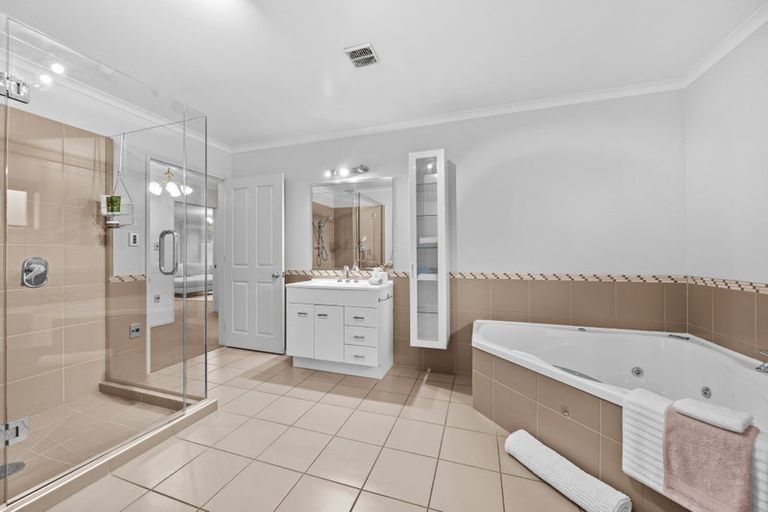 Photo of property in 32 Cody Crescent, Lansdowne, Masterton, 5810