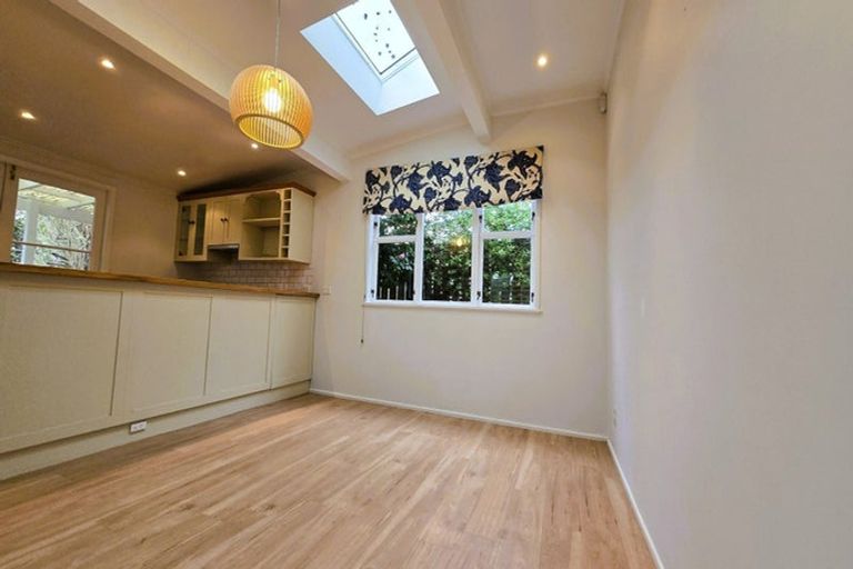 Photo of property in 26 Bay Street, Petone, Lower Hutt, 5012