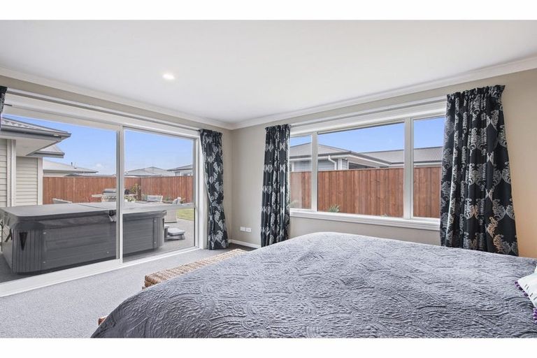 Photo of property in 60 Cassino Street, Rangiora, 7400