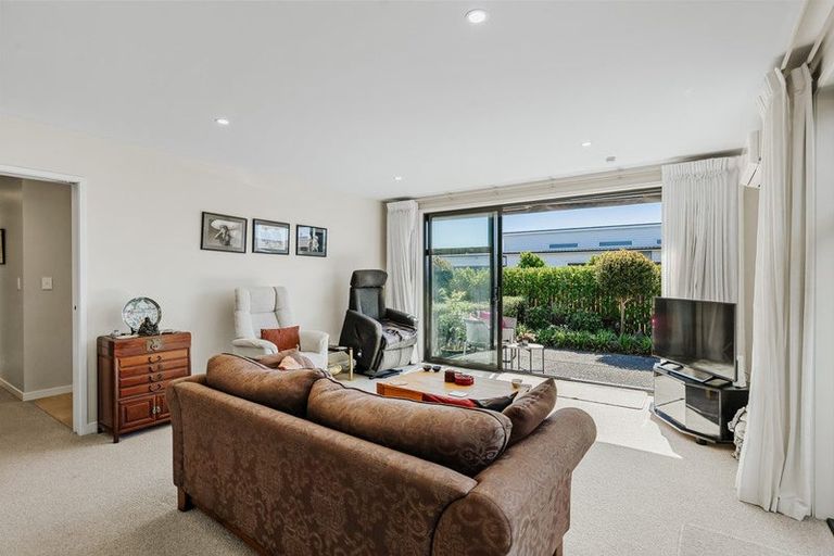 Photo of property in 31 Franks Way, Papamoa Beach, Papamoa, 3118