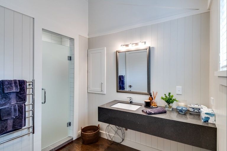 Photo of property in 70 Walcott Lane, Kahuranaki, 4295