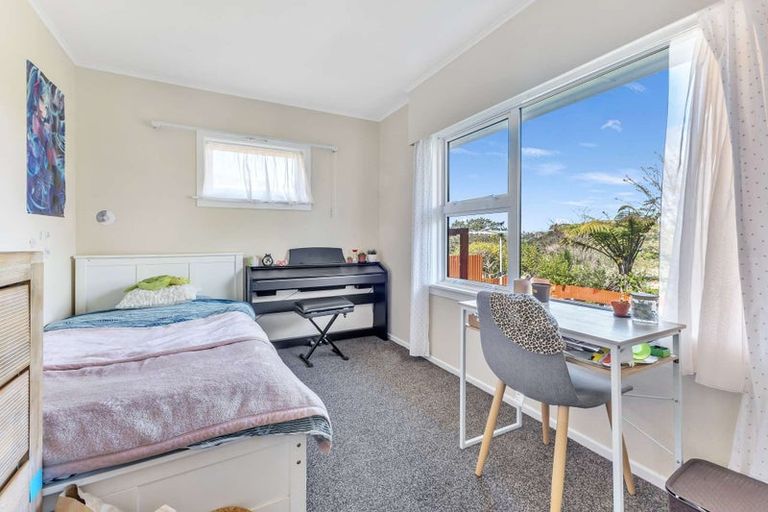 Photo of property in 193 Omata Road, Blagdon, New Plymouth, 4310