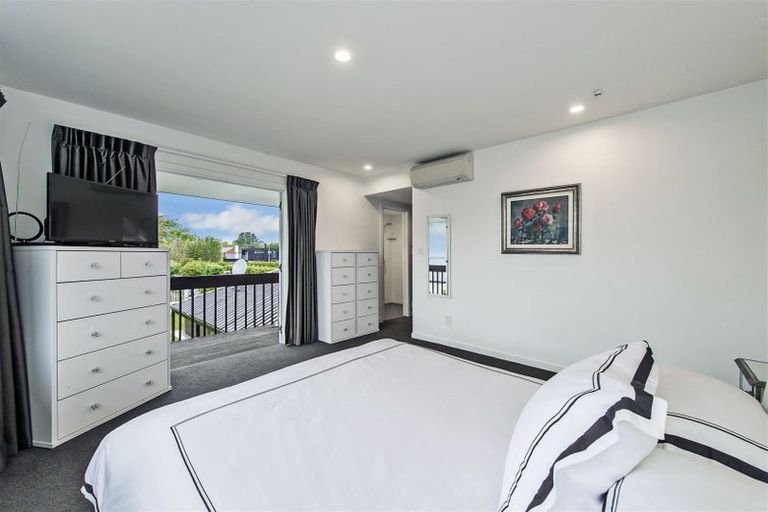 Photo of property in 36 Jacksons Road, Lyttelton, 8082