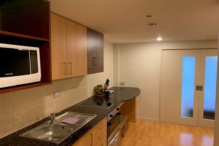 Photo of property in Sapphire Apartments, 808/76 Wakefield Street, Auckland Central, Auckland, 1010