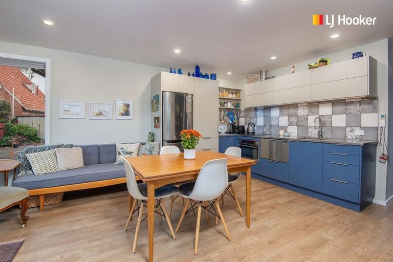 Photo of property in 16f Mure Street, Mosgiel, 9024