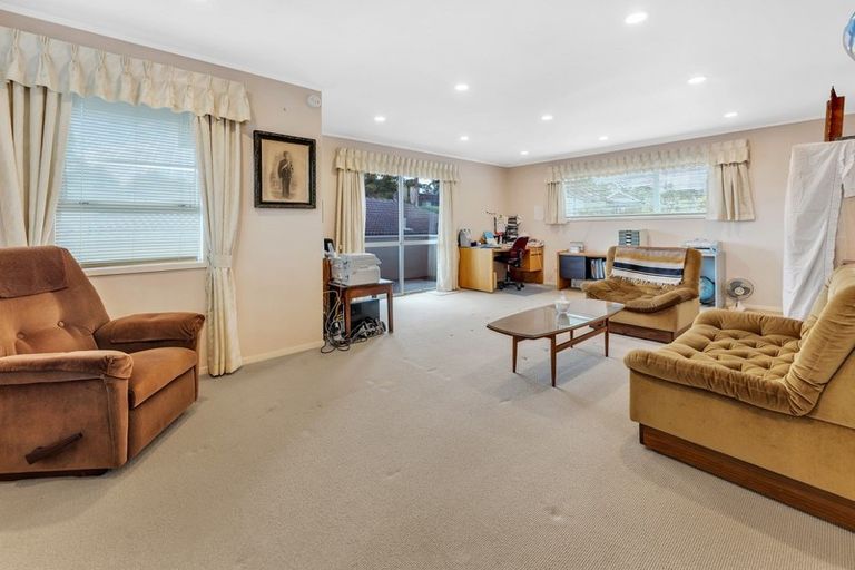 Photo of property in 9 Argo Drive, Half Moon Bay, Auckland, 2012