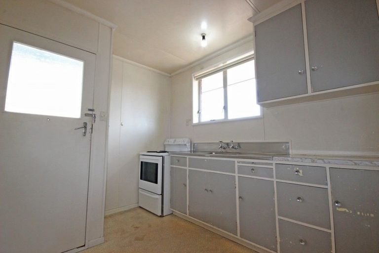 Photo of property in 1/105 Heretaunga Street, Palmerston North, 4414