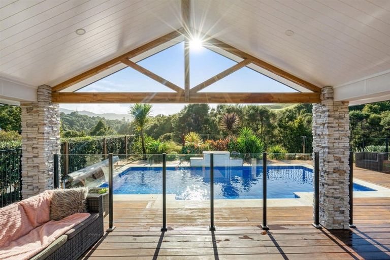 Photo of property in 4 Catherin Servant Close, Maunu, Whangarei, 0110