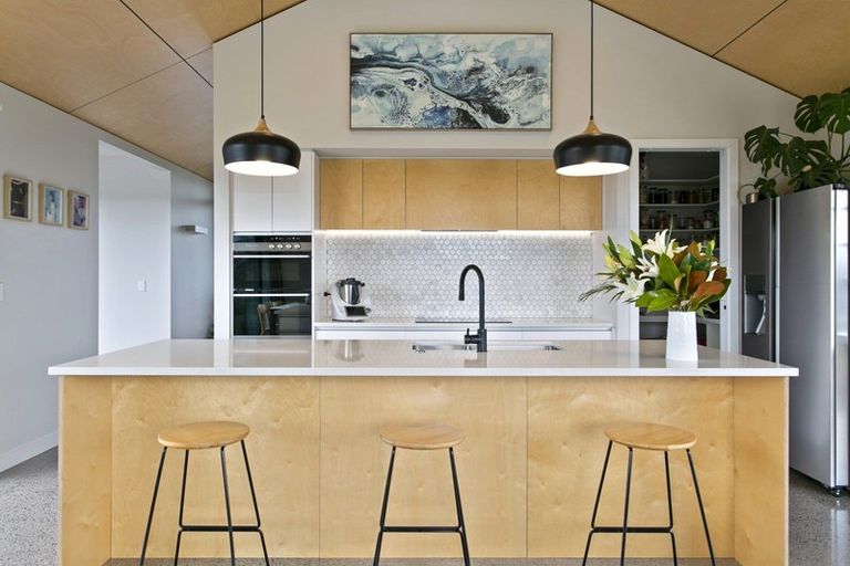 Photo of property in 71 Victory Drive, Wharewaka, Taupo, 3330