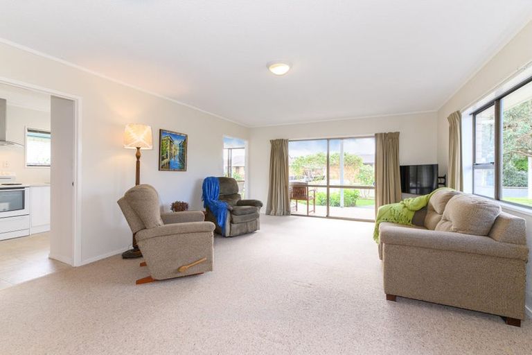Photo of property in 30b Alice Avenue, Orewa, 0931