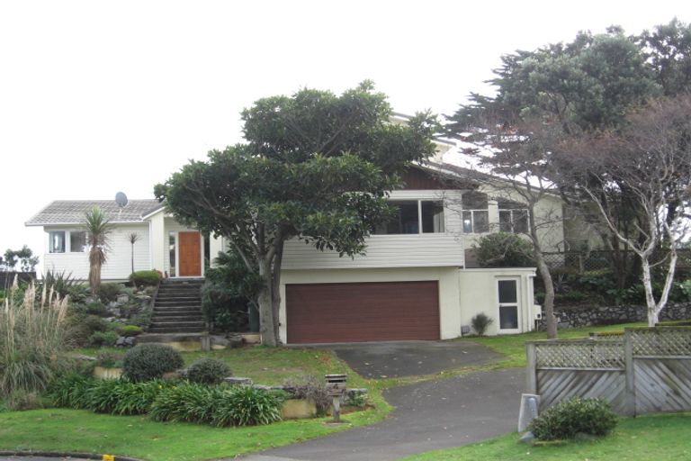 Photo of property in 4 Aotea Road, Raumati South, Paraparaumu, 5032