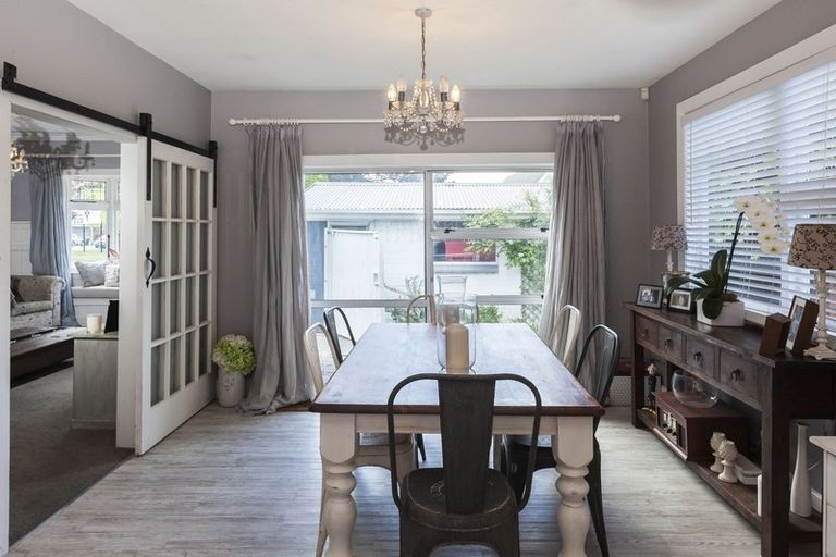 Photo of property in 1/96 Jeffreys Road, Fendalton, Christchurch, 8052