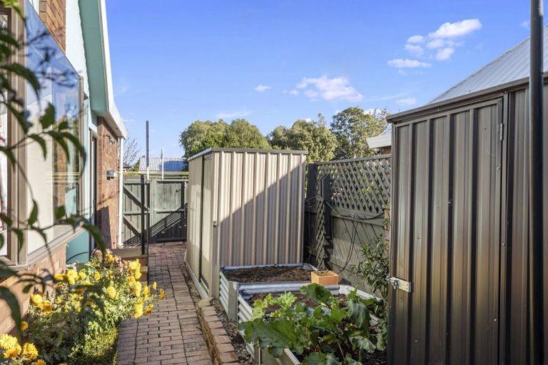 Photo of property in 2/534 Halswell Road, Halswell, Christchurch, 8025