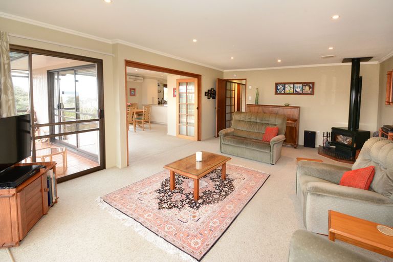 Photo of property in 10 Crosby Street, Mornington, Dunedin, 9011