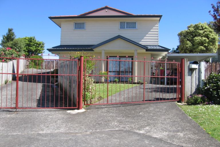 Photo of property in 4 Komako Place, Papatoetoe, Auckland, 2025