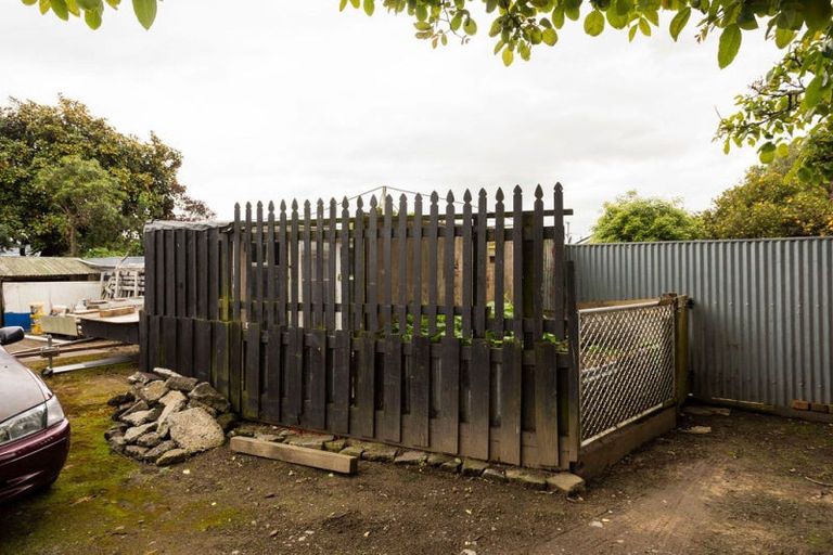 Photo of property in 18 Princess Street, Dannevirke, 4930