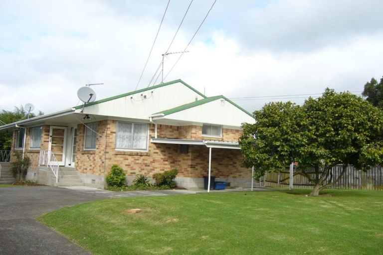 Photo of property in 2/7 Chapel Street, Papakura, 2110