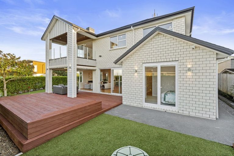 Photo of property in 32 Fennell Crescent, Silverdale, 0932