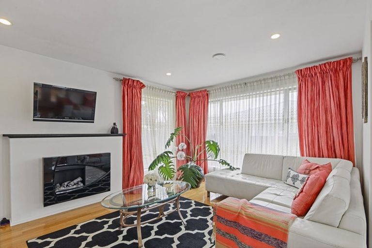 Photo of property in 23 Colman Avenue, Sockburn, Christchurch, 8042