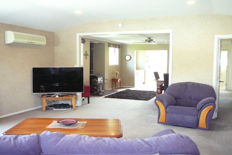 Photo of property in 128 Hazlett Street, Clyde, 9330