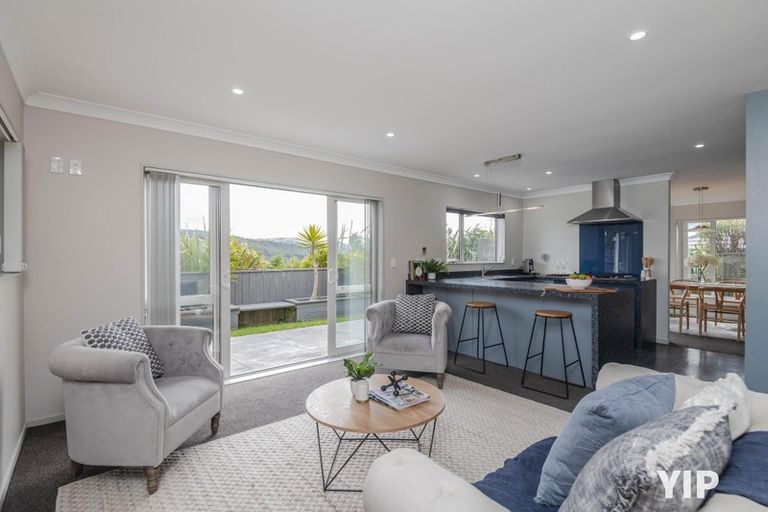 Photo of property in 235 Mark Avenue, Grenada Village, Wellington, 6037