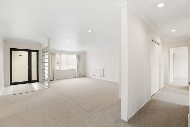 Photo of property in 51 Holland Street, Glenholme, Rotorua, 3010