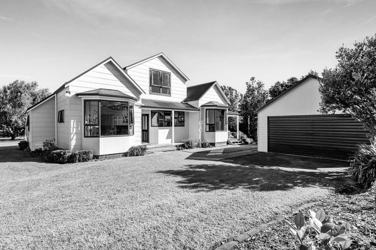 Photo of property in 38 Victoria Street, Patea, 4520