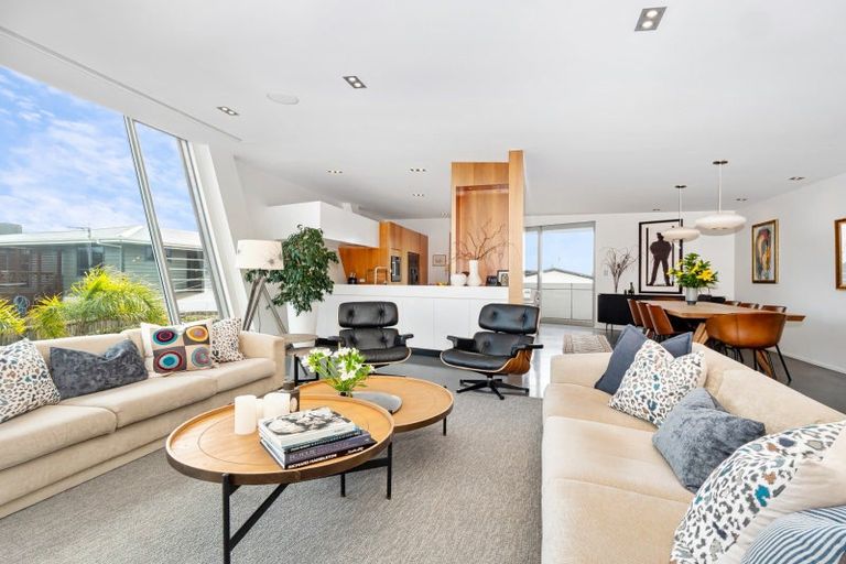 Photo of property in 28c Orkney Road, Mount Maunganui, 3116